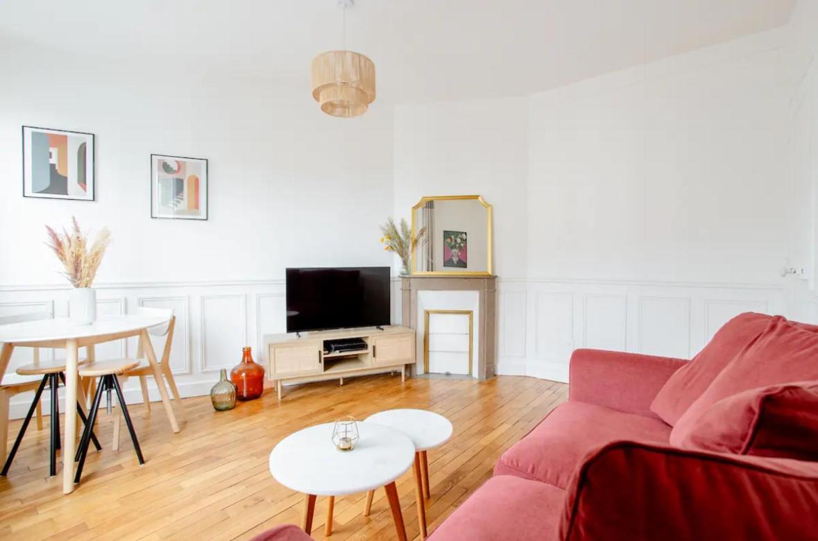 Charmant Appartement Cosy A ซูเรน ภายนอก รูปภาพ